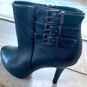 Black BCBG Generation strapping stiletto boot